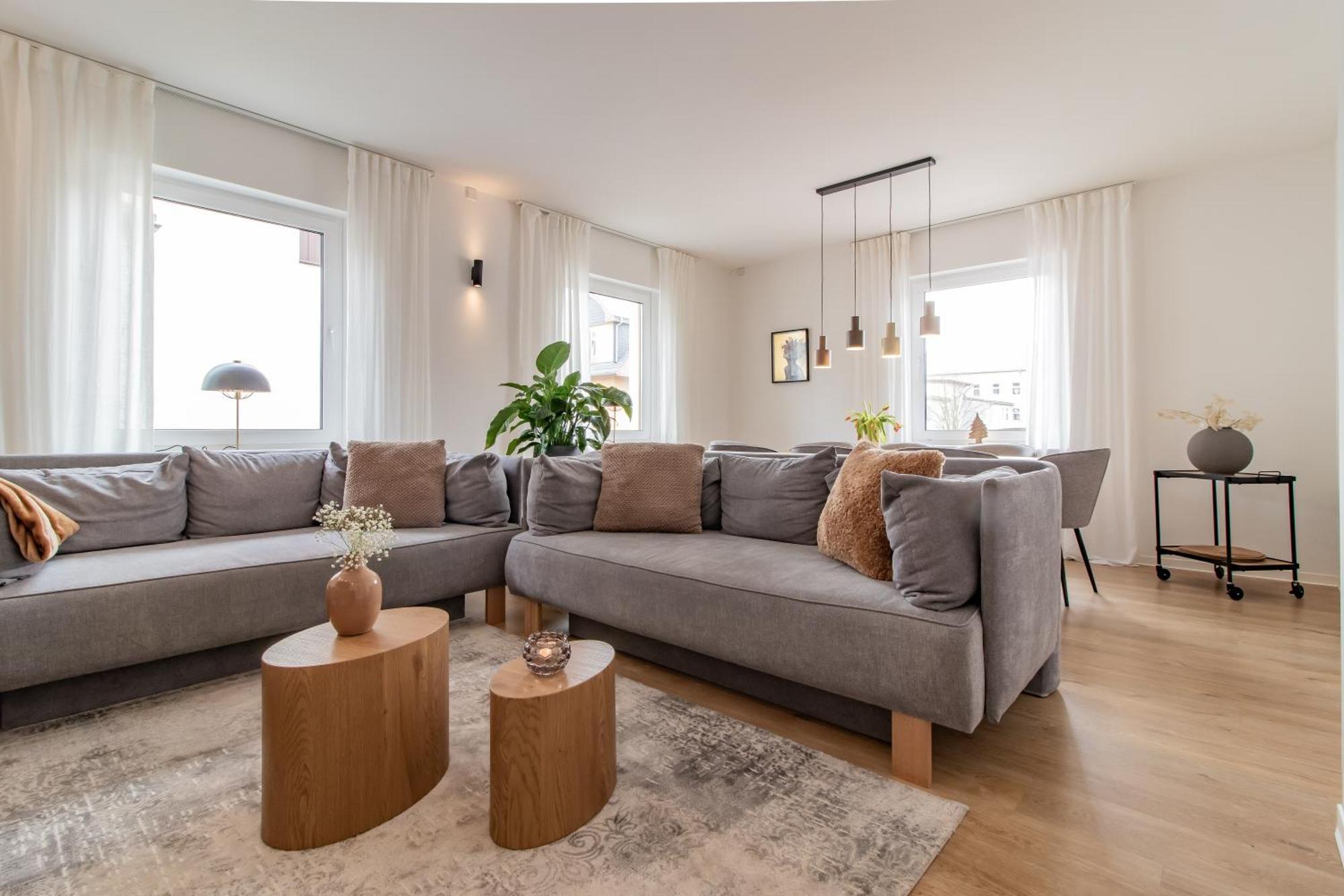 Stilvolles City-Apartment I Netflix I Wlan L Stellplatz I Zentral Schwarzenberg/Erzgebirge Exterior foto